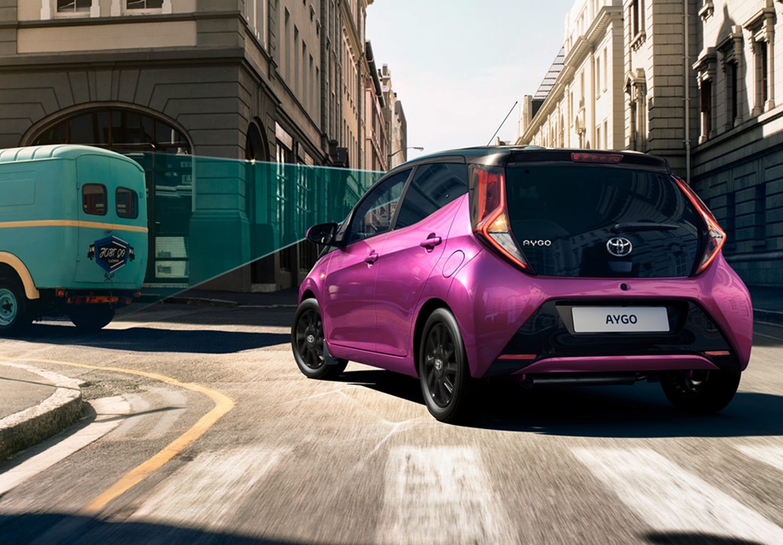 Sinta-se seguro com Toyota safety sense