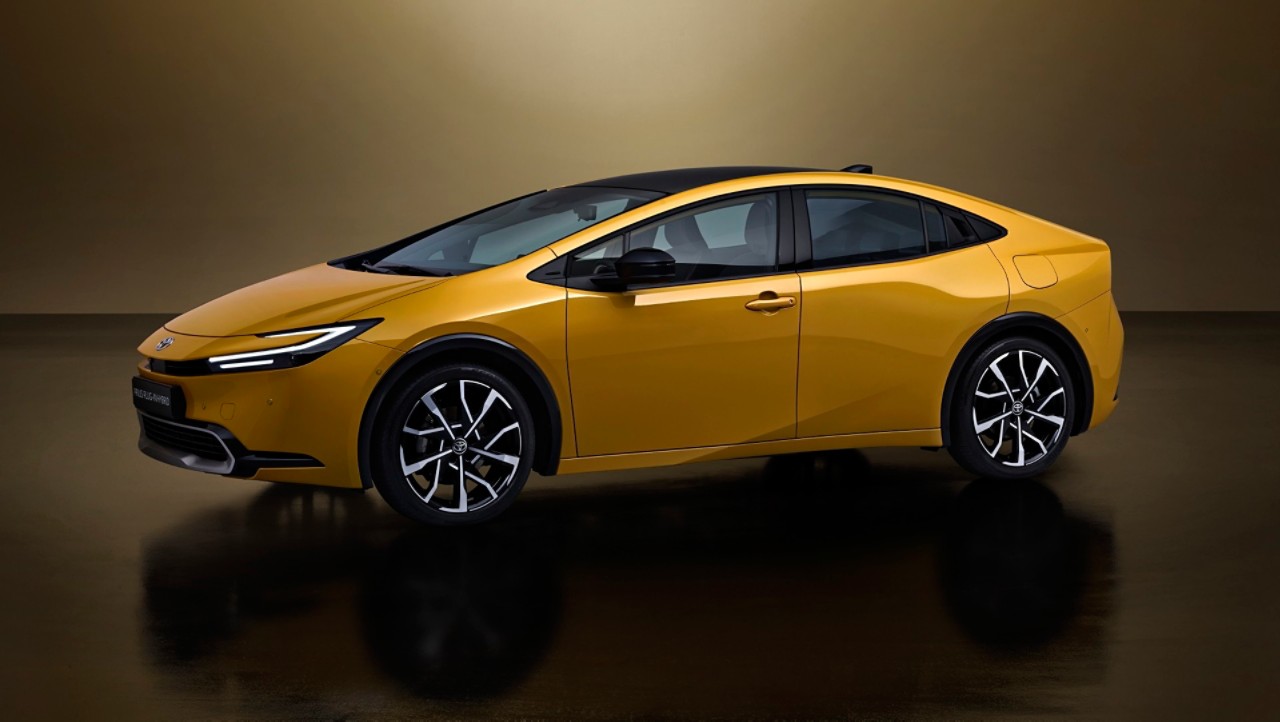 prius-plug-in-hybrid-1920x1080